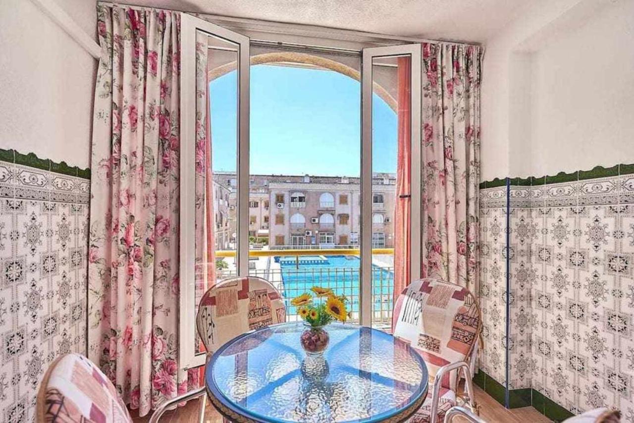 Espanhouse Valencia Apartment With Pool View In Torrevieja Exterior photo